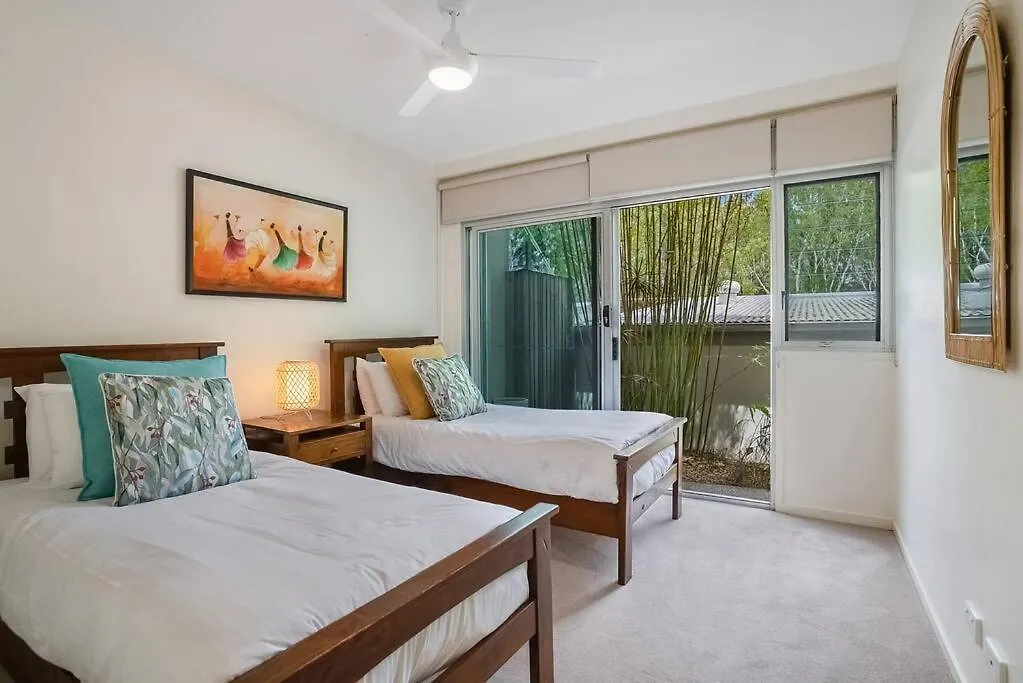 Lägenhet Your Place At Belongil Beach Byron Bay