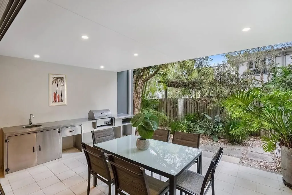 Lägenhet Your Place At Belongil Beach Byron Bay
